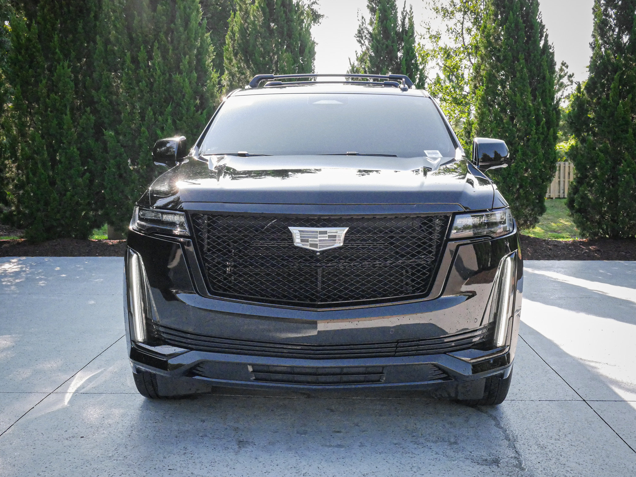 Used 2024 Cadillac Escalade Sport AWD/4WD image 3