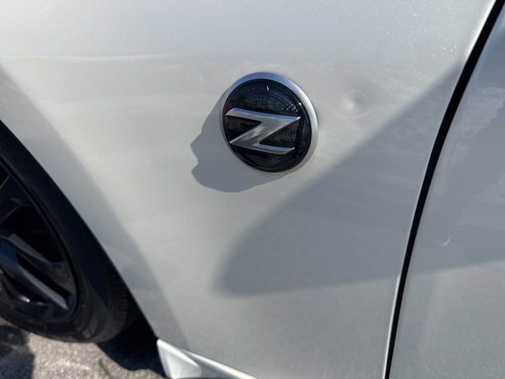 Used 2016 Nissan 370Z Touring image 20