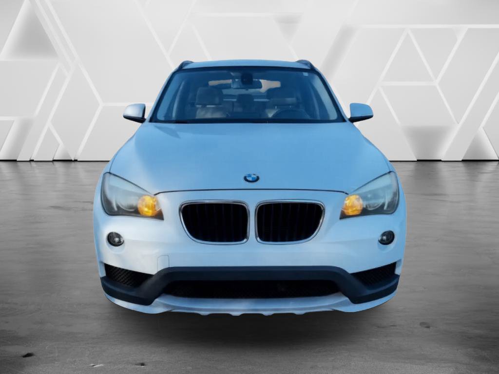 Used 2015 BMW X1 sDrive28i image 2