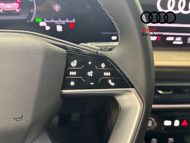 Used 2025 Audi Q5 Premium image 24