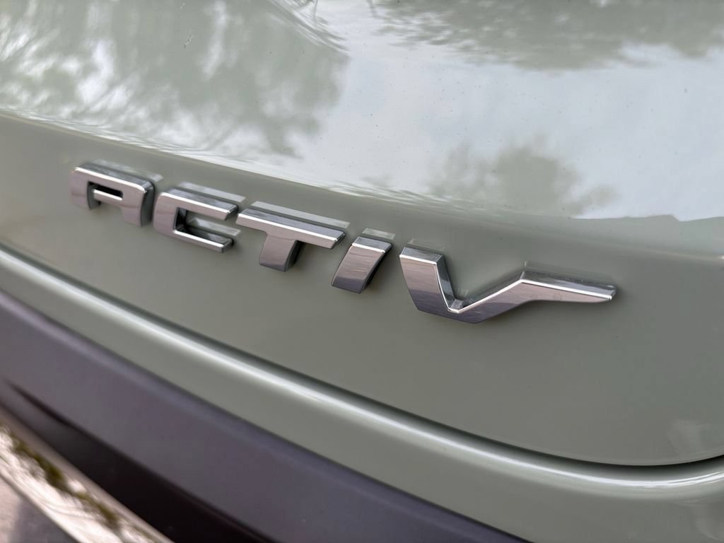 New 2026 Chevrolet Trax ACTIV w/ Driver Confidence Package FWD image 19