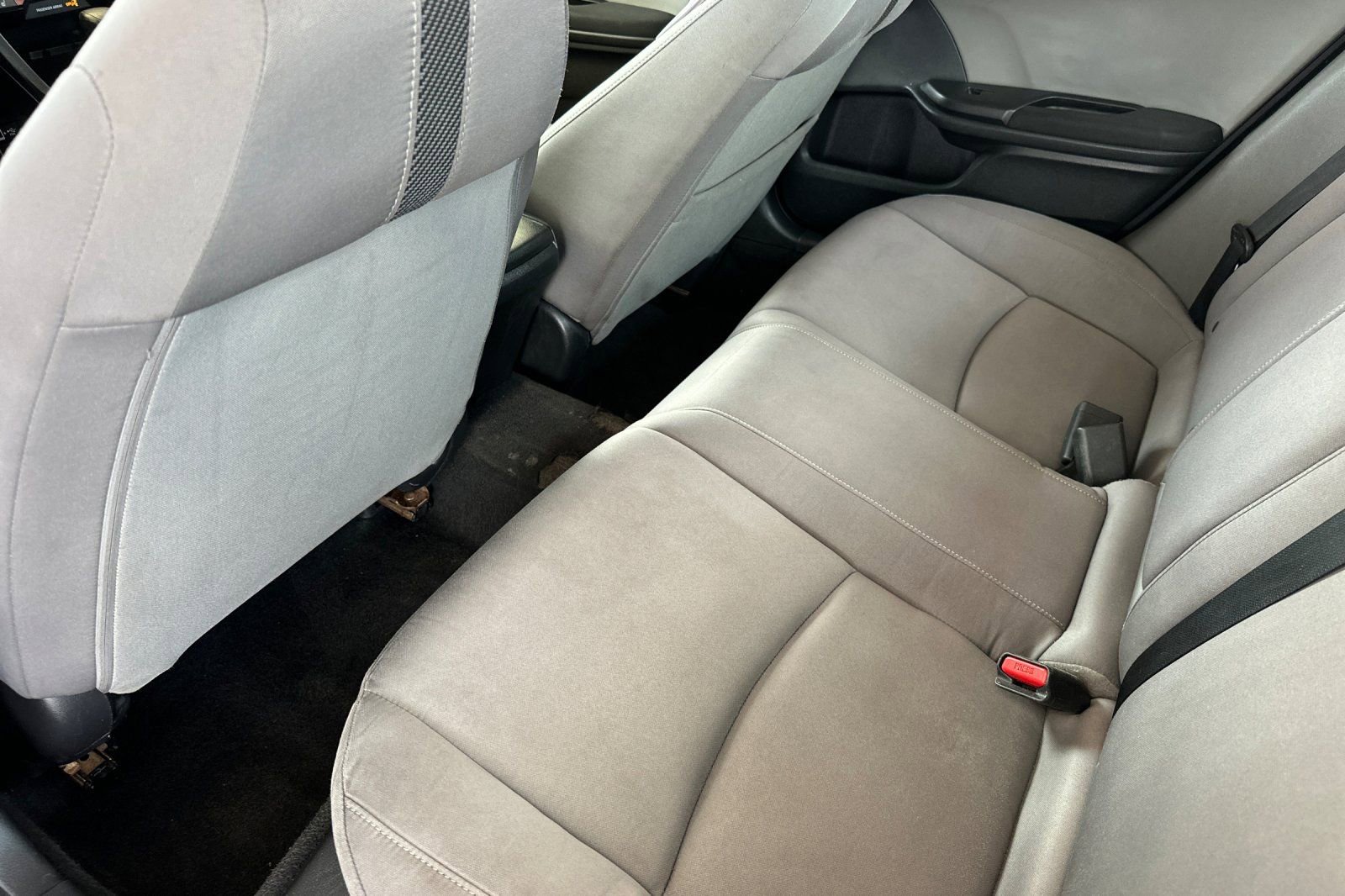 Used 2018 Honda Civic EX-T image 12