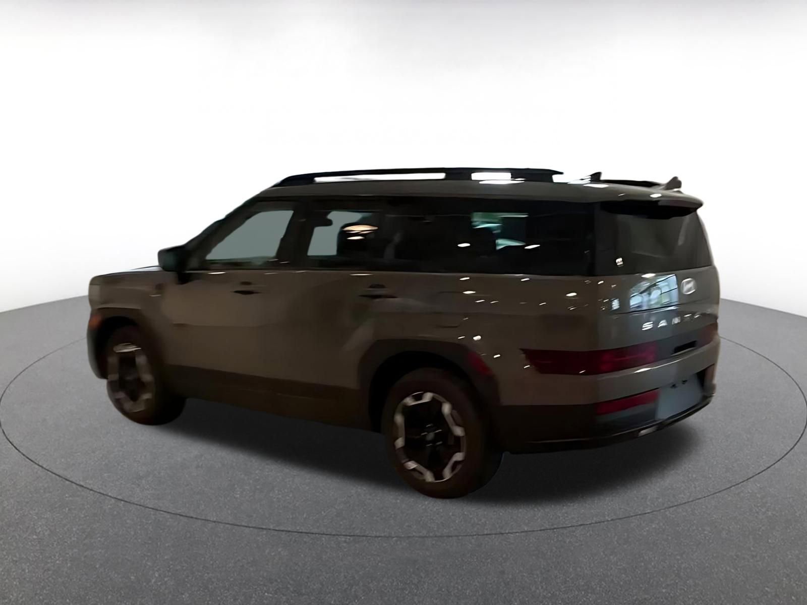 Used 2025 Hyundai Santa Fe SEL AWD/4WD image 9