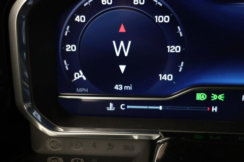 Used 2024 Chevrolet Silverado 2500 High Country w/ High Country Premium Package image 13