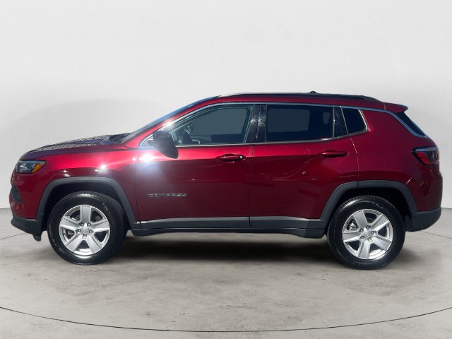 Used 2022 Jeep Compass Latitude AWD/4WD image 2