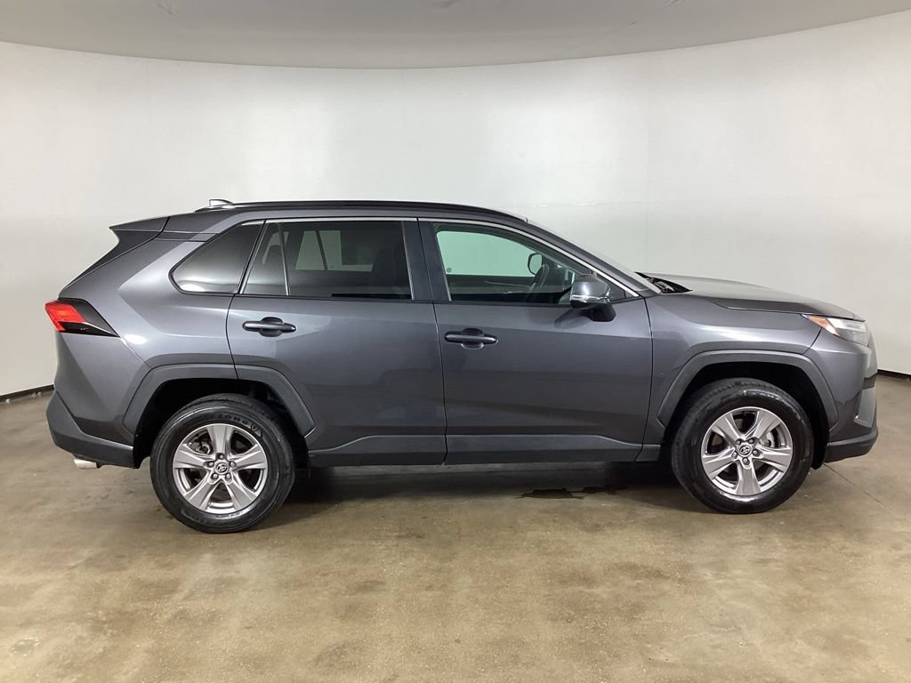 Used 2024 Toyota RAV4 XLE AWD/4WD image 7