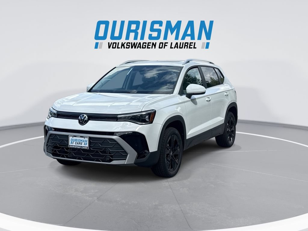 New 2026 Volkswagen Taos SE FWD image 4