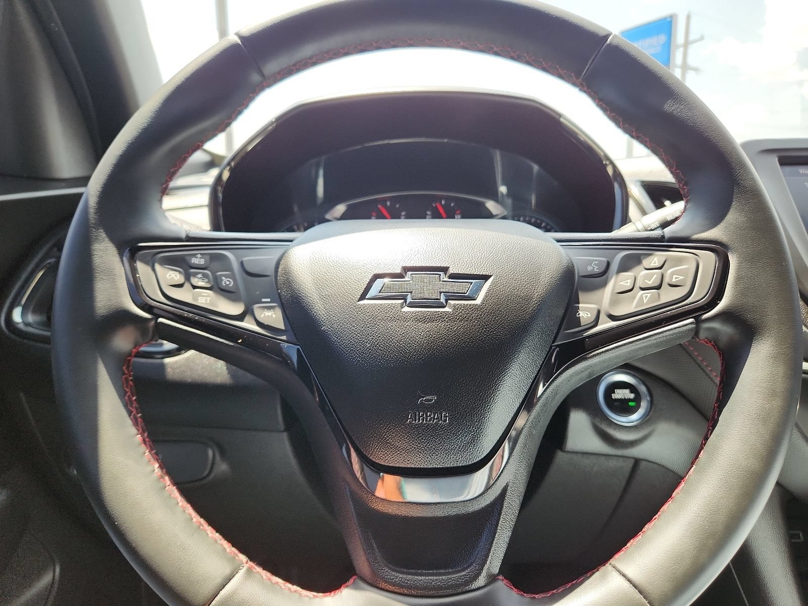 Used 2023 Chevrolet Equinox RS FWD image 19