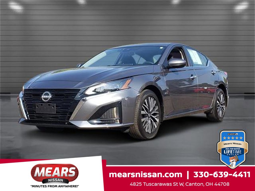 Used 2023 Nissan Altima 2.5 SV w/ SV Premium Package