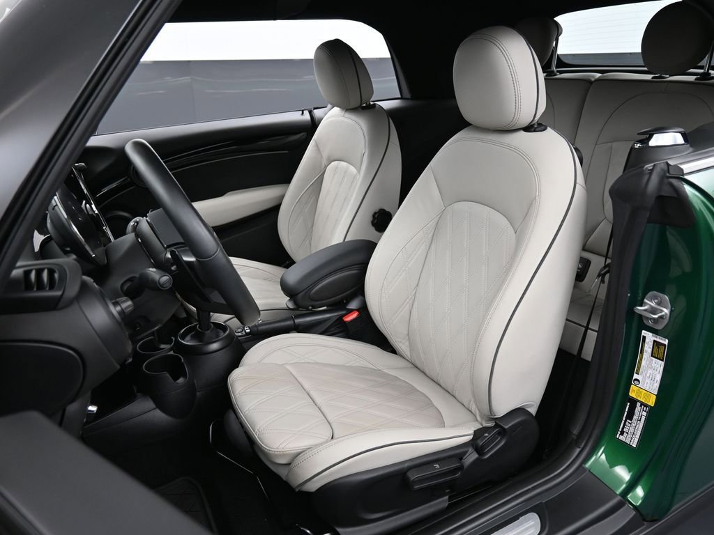 Used 2024 MINI Cooper S w/ Signature Upholstery Package image 5
