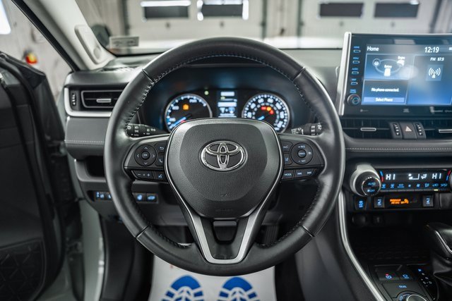 Certified 2022 Toyota RAV4 XLE Premium image 32