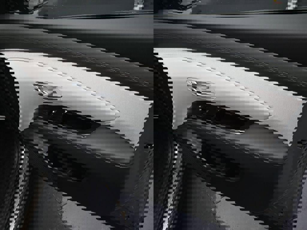 New 2026 Hyundai Tucson Limited image 41