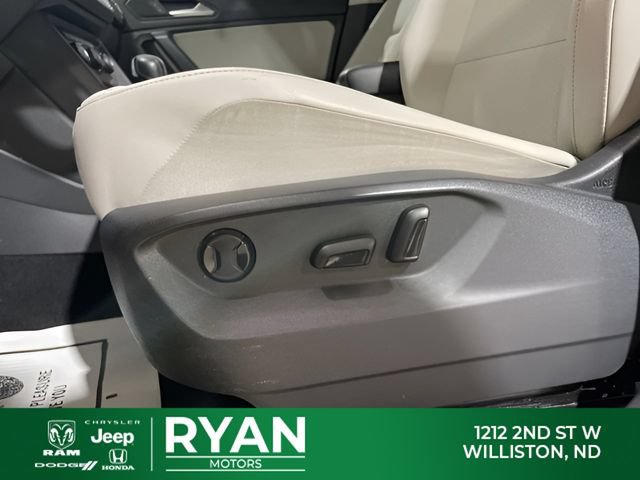 Used 2019 Volkswagen Tiguan SE FWD image 27