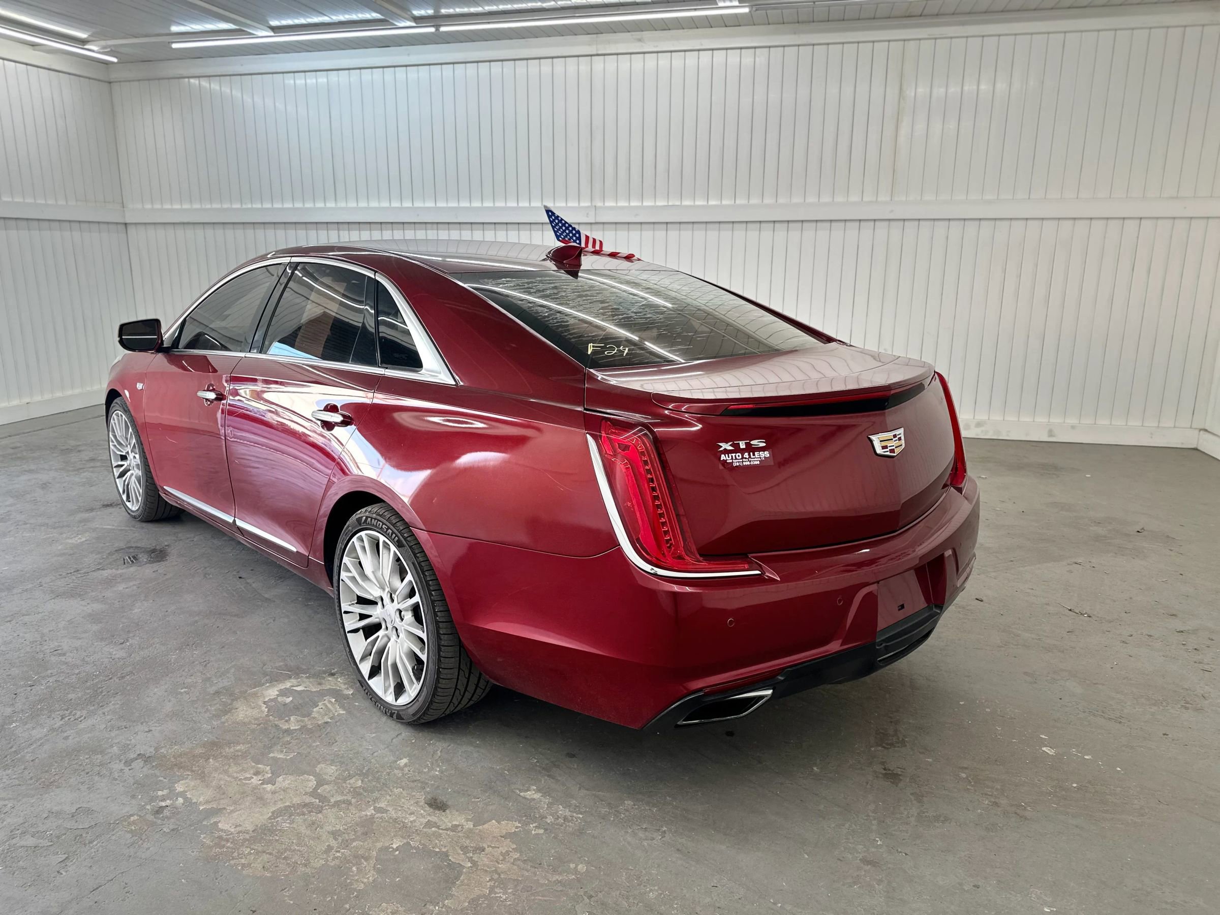 Used 2019 Cadillac XTS Luxury image 7