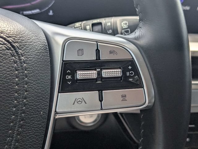 Used 2024 Kia Telluride EX w/ EX Captain's Chair Package FWD image 27