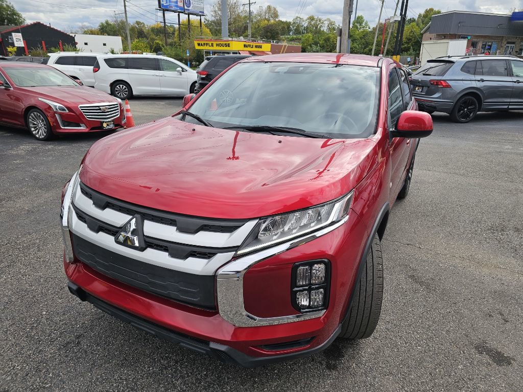 Used 2023 Mitsubishi Outlander Sport SE image 6