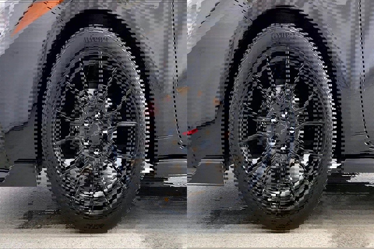 Used 2024 Toyota Corolla SE image 8