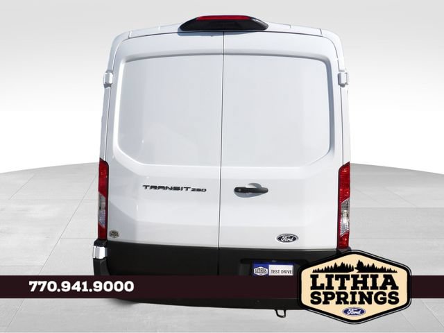 New 2026 Ford Transit 250 148 Medium Roof w/ Load Area Protection Package RWD image 8