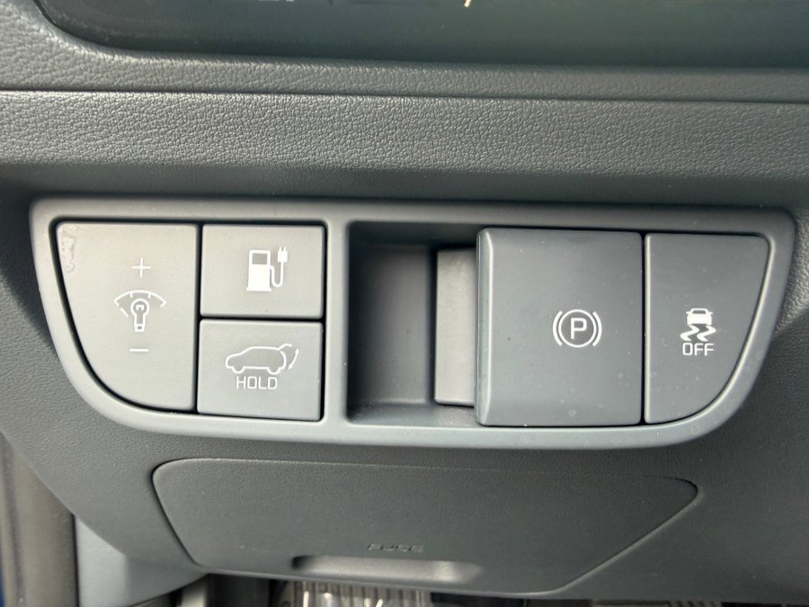 Used 2024 Kia EV6 Wind w/ Wind Technology Package AWD/4WD image 19