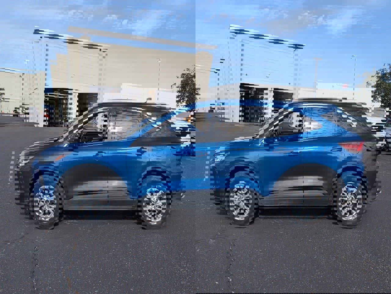 Used 2023 Ford Escape Active image 3