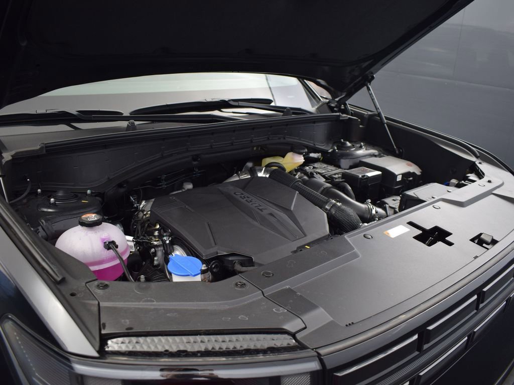 Used 2025 Hyundai Santa Fe Limited image 31