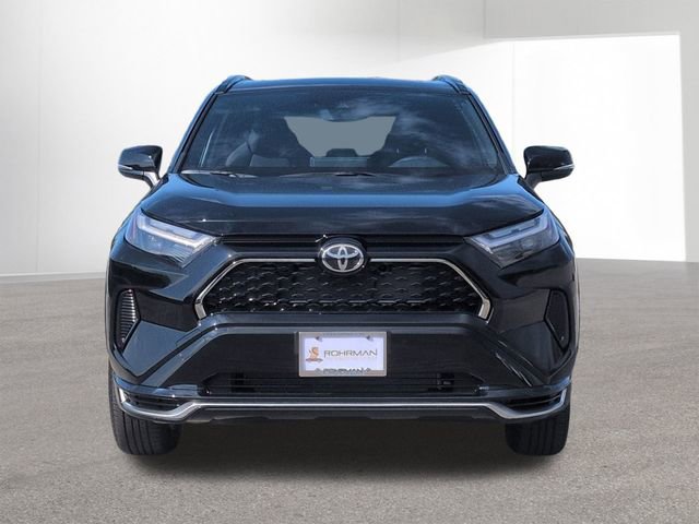 New 2025 Toyota RAV4 SE image 2