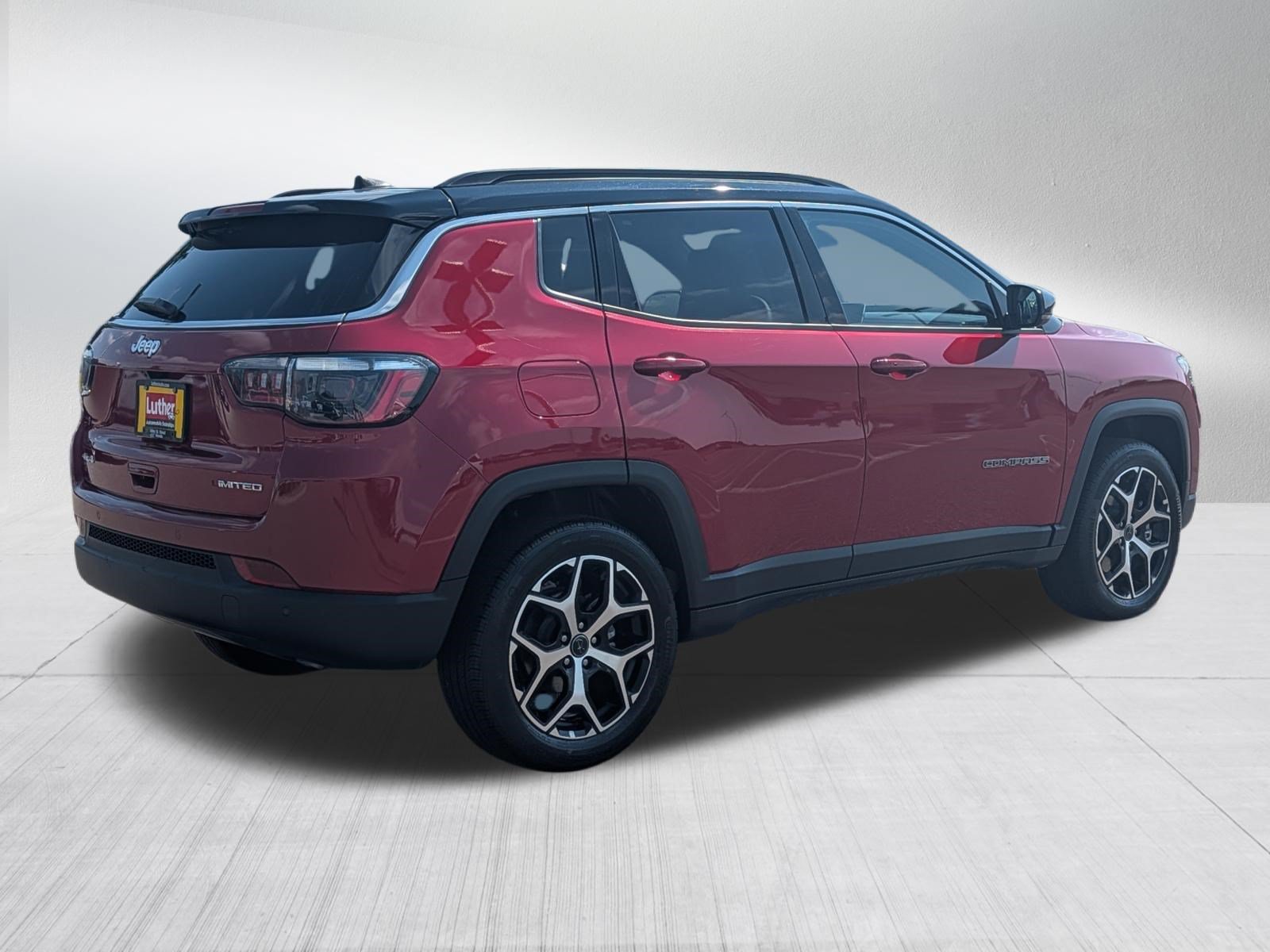 Used 2026 Jeep Compass Limited AWD/4WD image 7