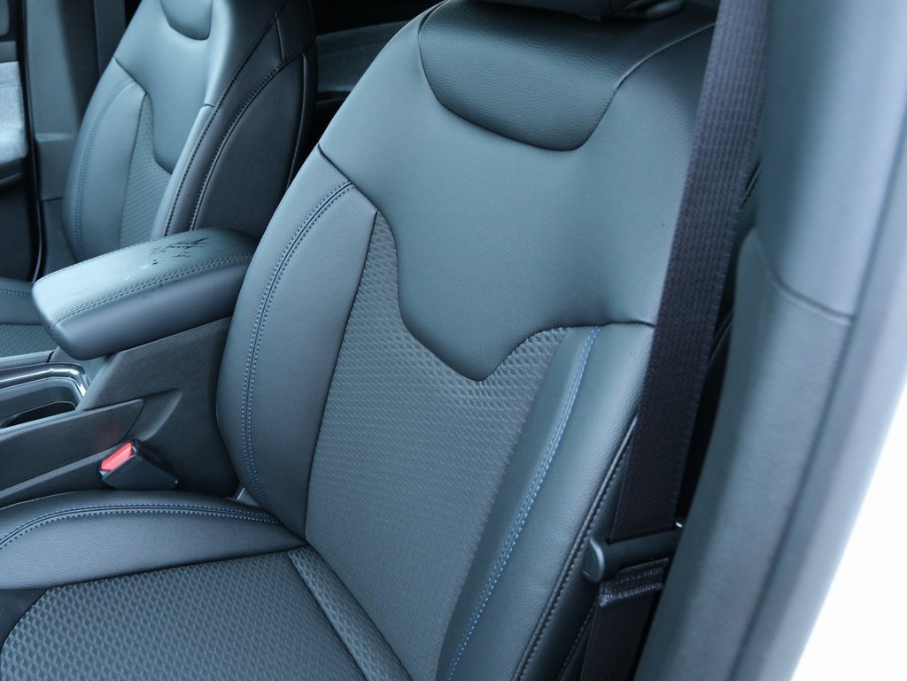 New 2026 Jeep Compass Latitude image 23