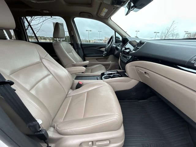 Used 2019 Honda Pilot Elite image 21