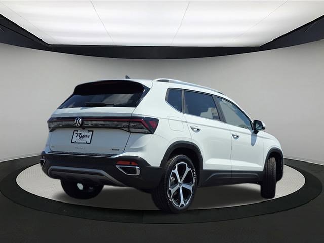 New 2025 Volkswagen Taos SEL image 7