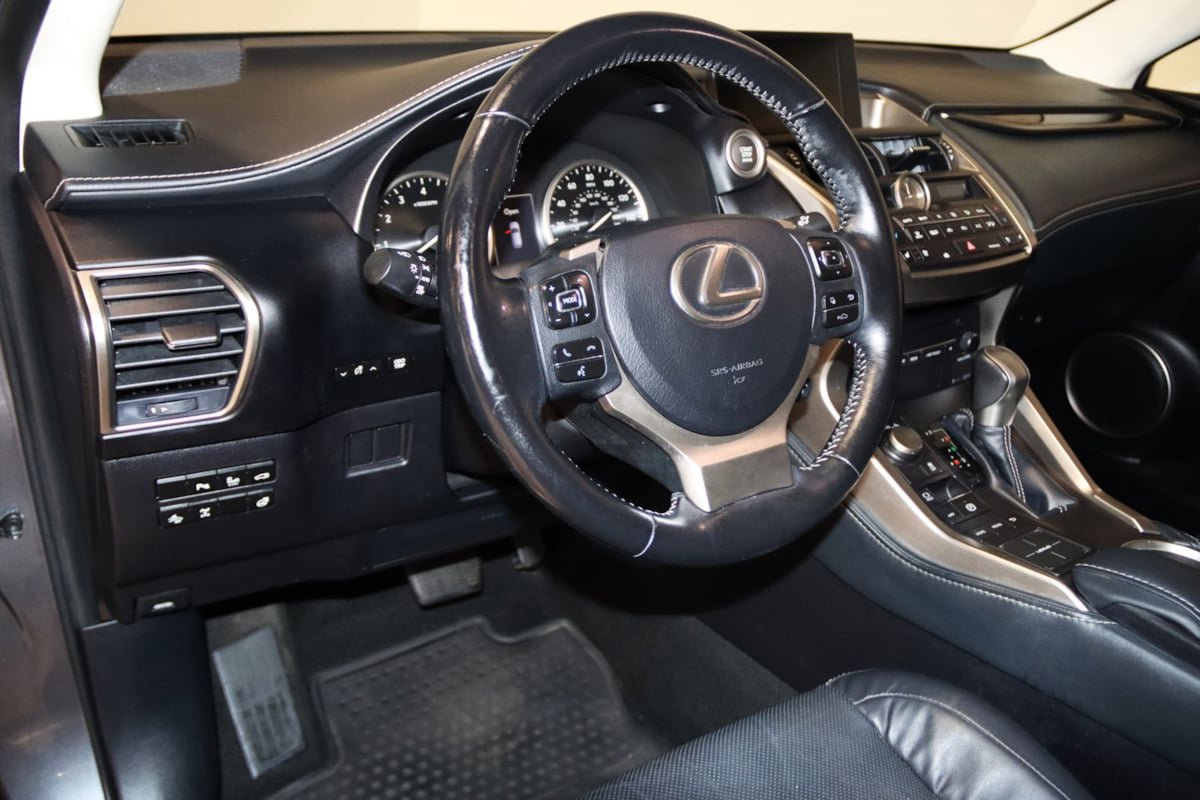 Used 2017 Lexus NX 200t AWD w/ Luxury Package image 35