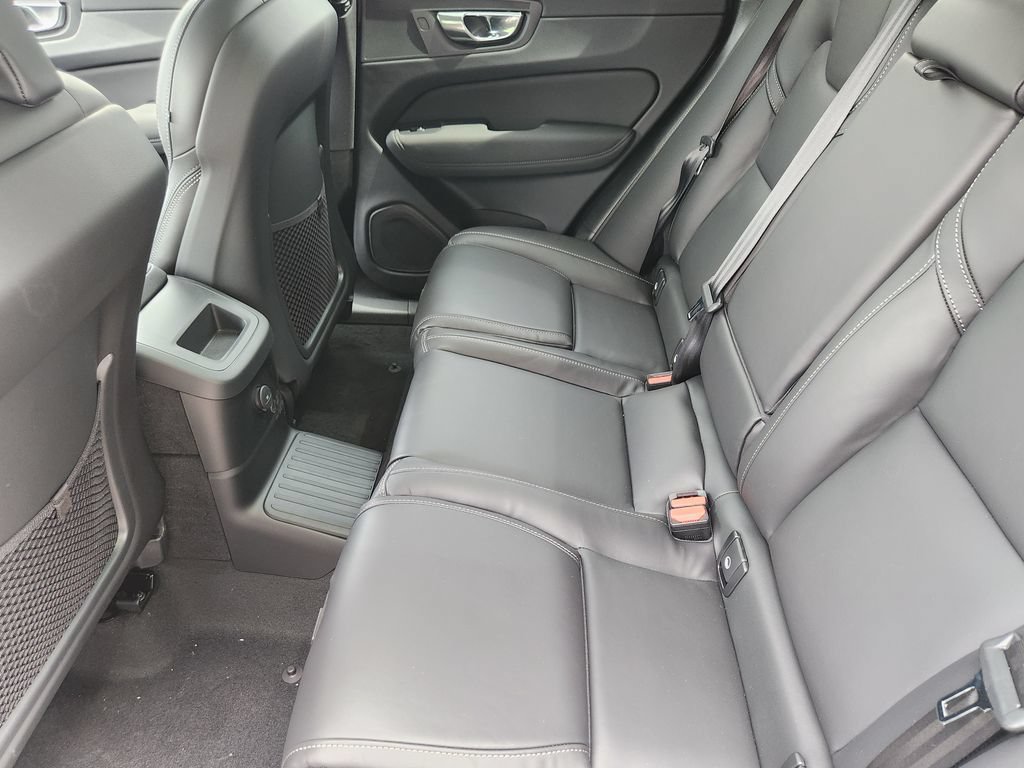 New 2026 Volvo XC60 T8 Ultra w/ Climate Package PRO AWD/4WD image 19