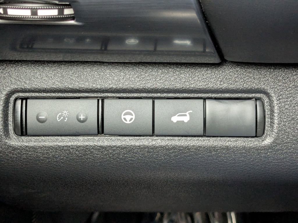 New 2025 Nissan Pathfinder Rock Creek image 27