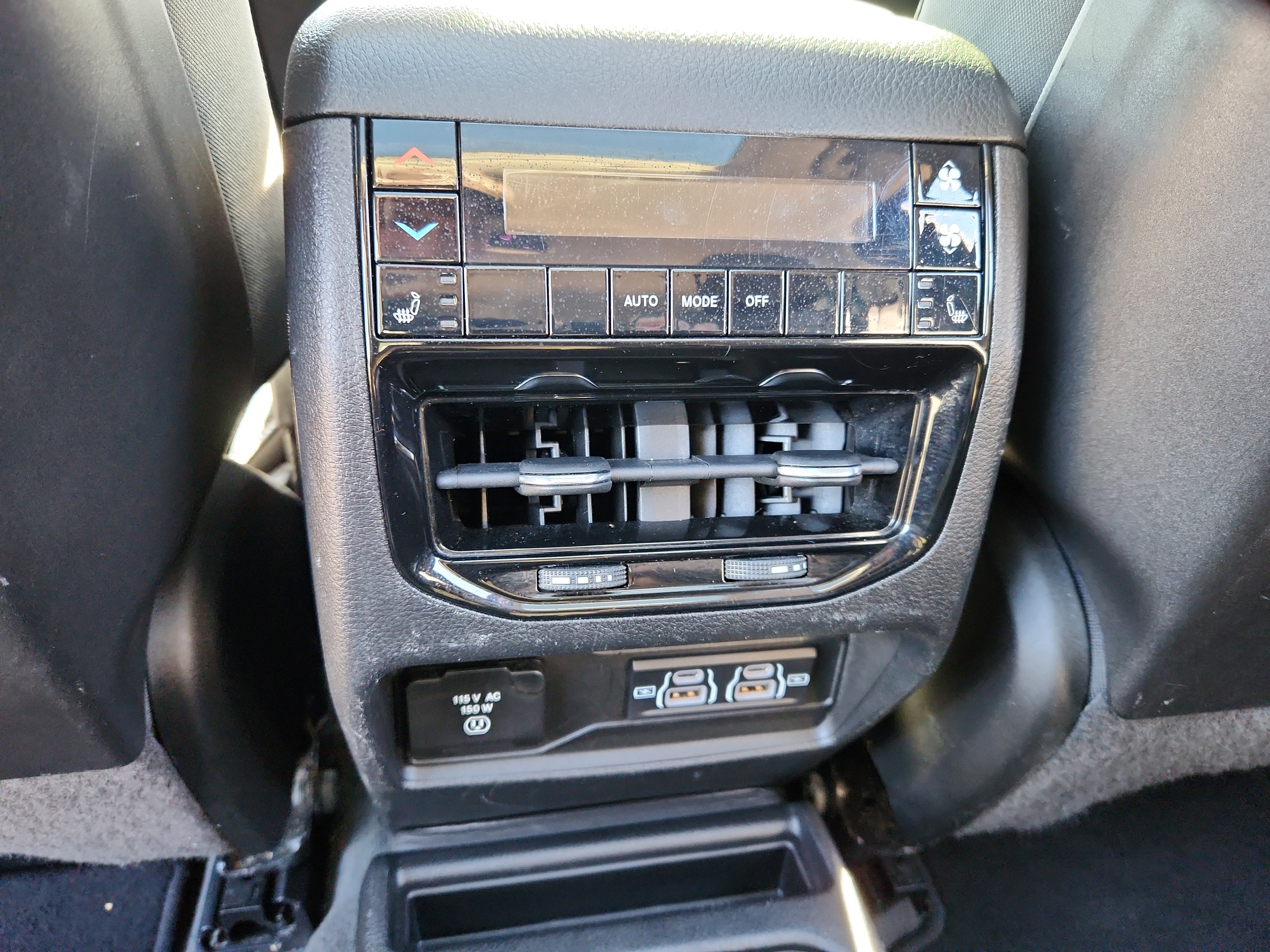 Used 2021 Jeep Grand Cherokee L Limited image 44