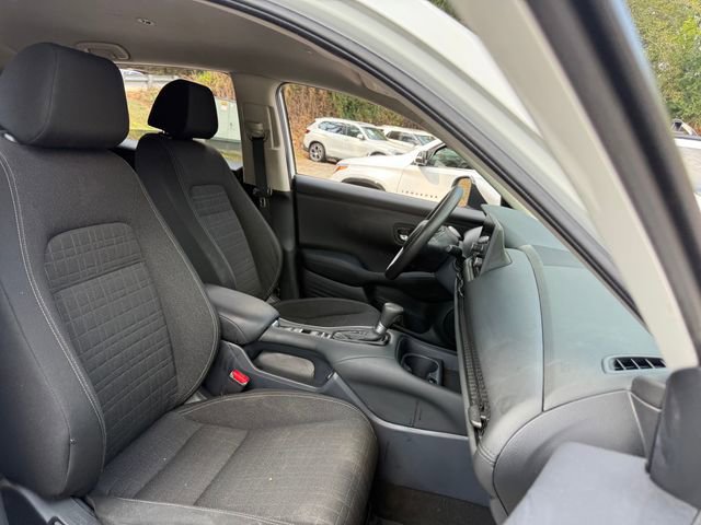 Used 2023 Honda HR-V LX image 28