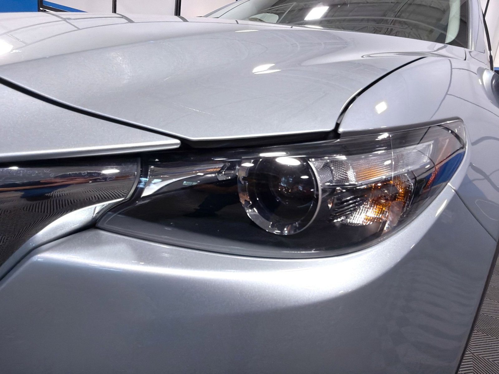 Used 2023 MAZDA CX-9 Touring AWD/4WD image 14