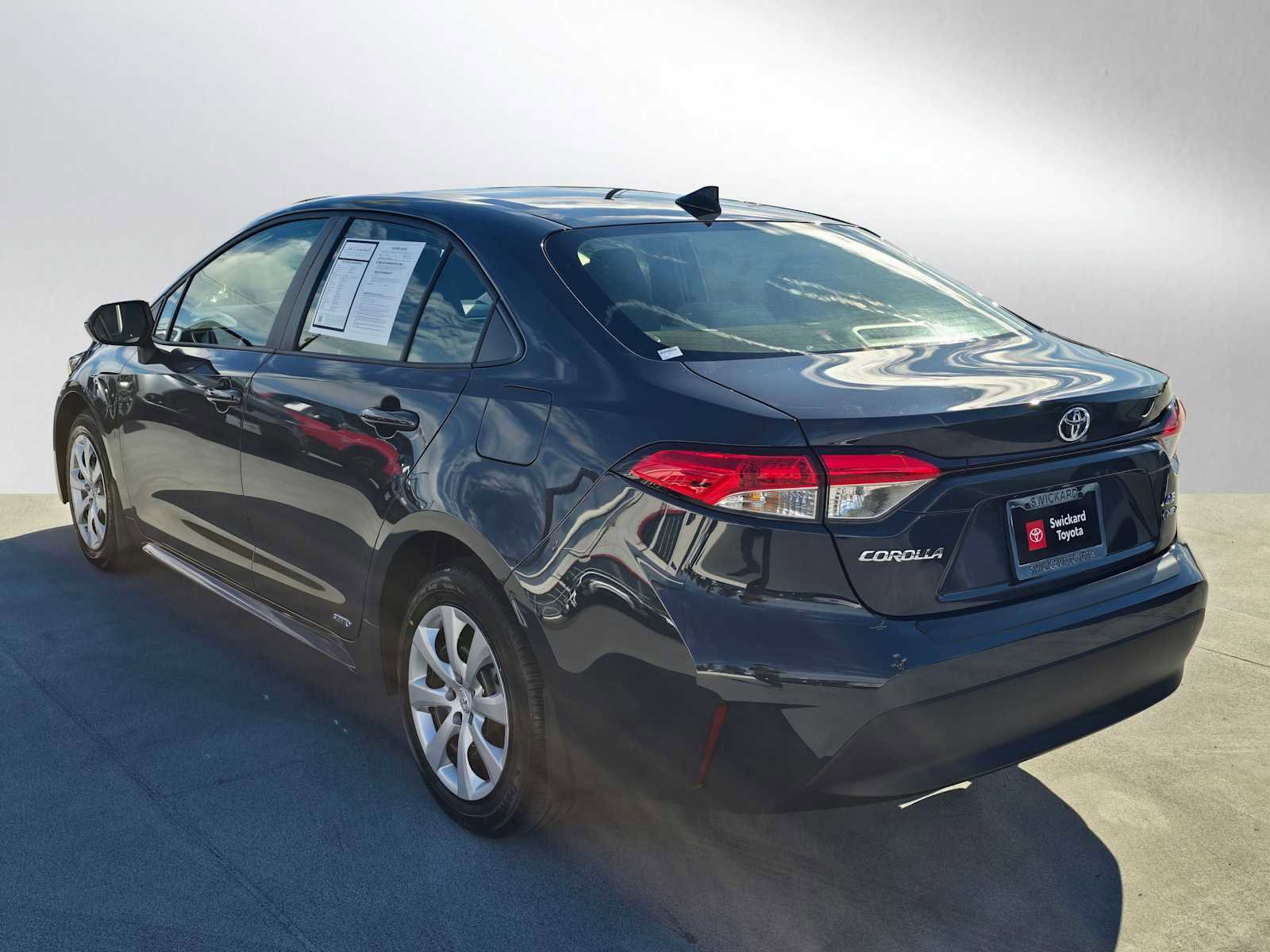 Certified 2026 Toyota Corolla LE image 5