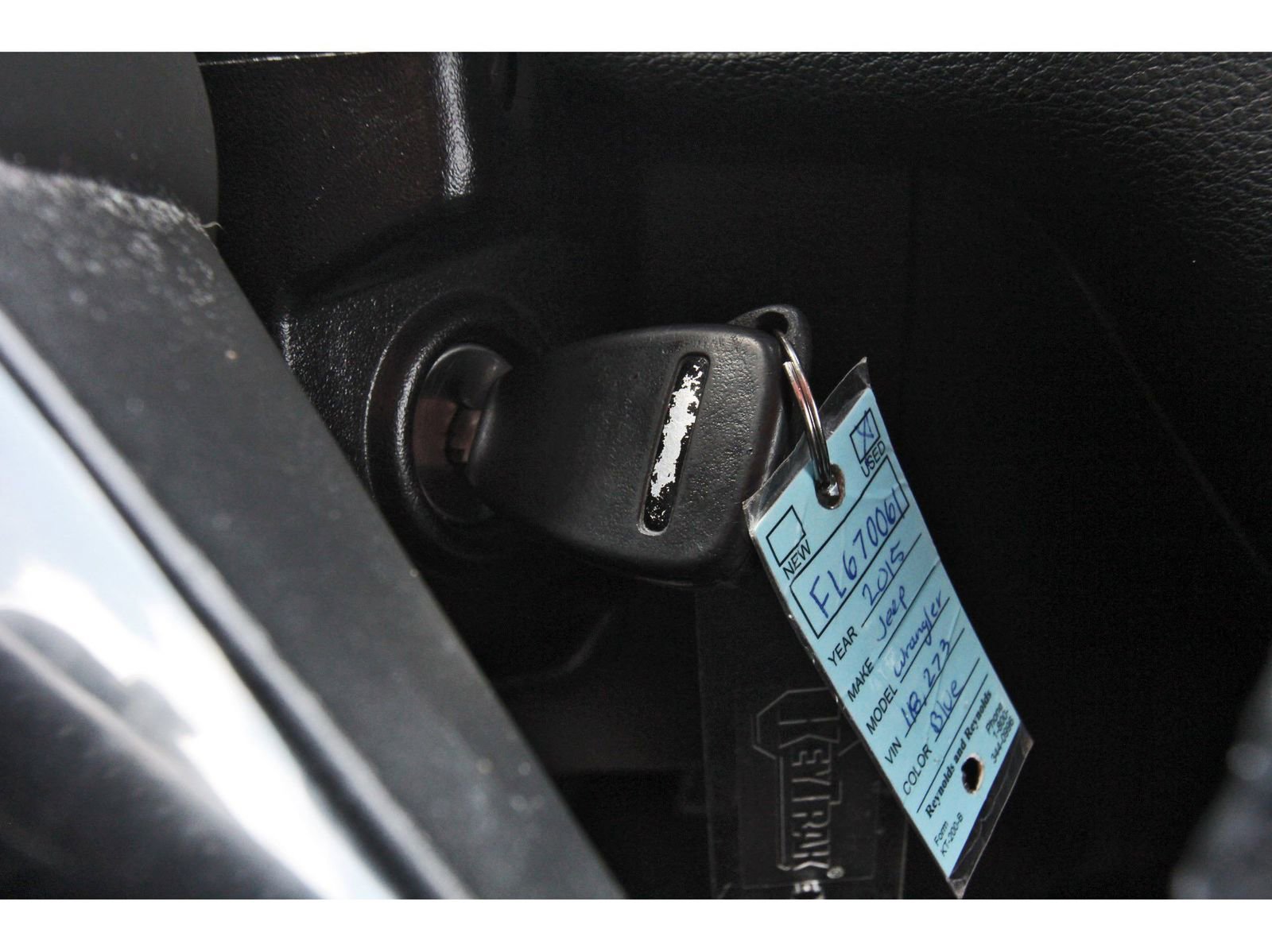 Used 2015 Jeep Wrangler Sahara image 22