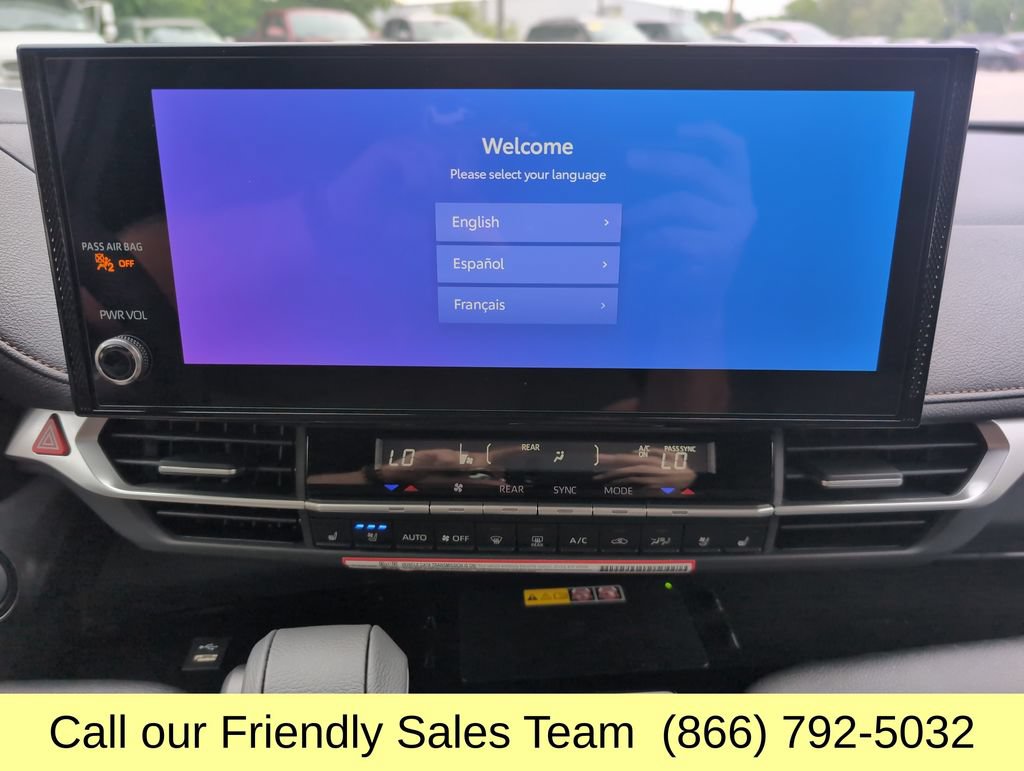 New 2026 Toyota Sienna Platinum AWD/4WD image 18