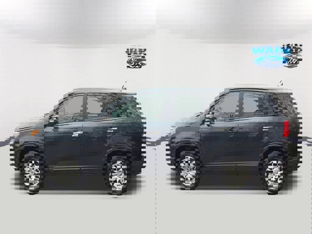 Used 2013 Kia Sorento LX w/ Value Pkg image 8