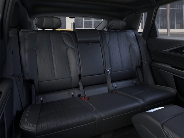 New 2026 Cadillac Lyriq Signature Luxury image 17