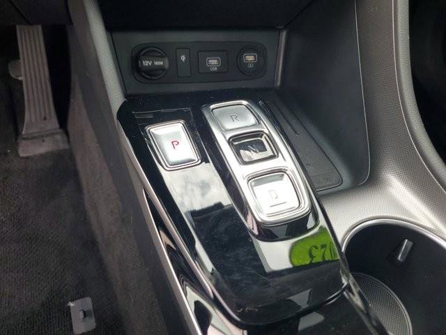 Certified 2023 Hyundai Sonata SEL w/ Convenience Package image 30