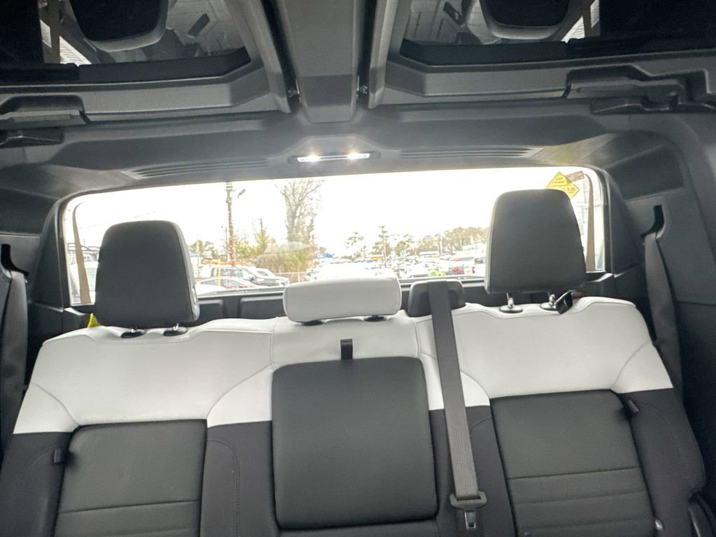 Used 2025 GMC Hummer EV 3X image 33