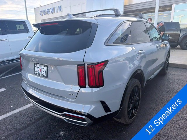 Used 2023 Kia Sorento SX AWD/4WD image 5