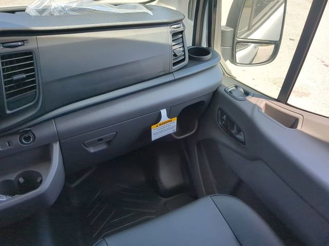 New 2025 Ford Transit 250 Low Roof image 17