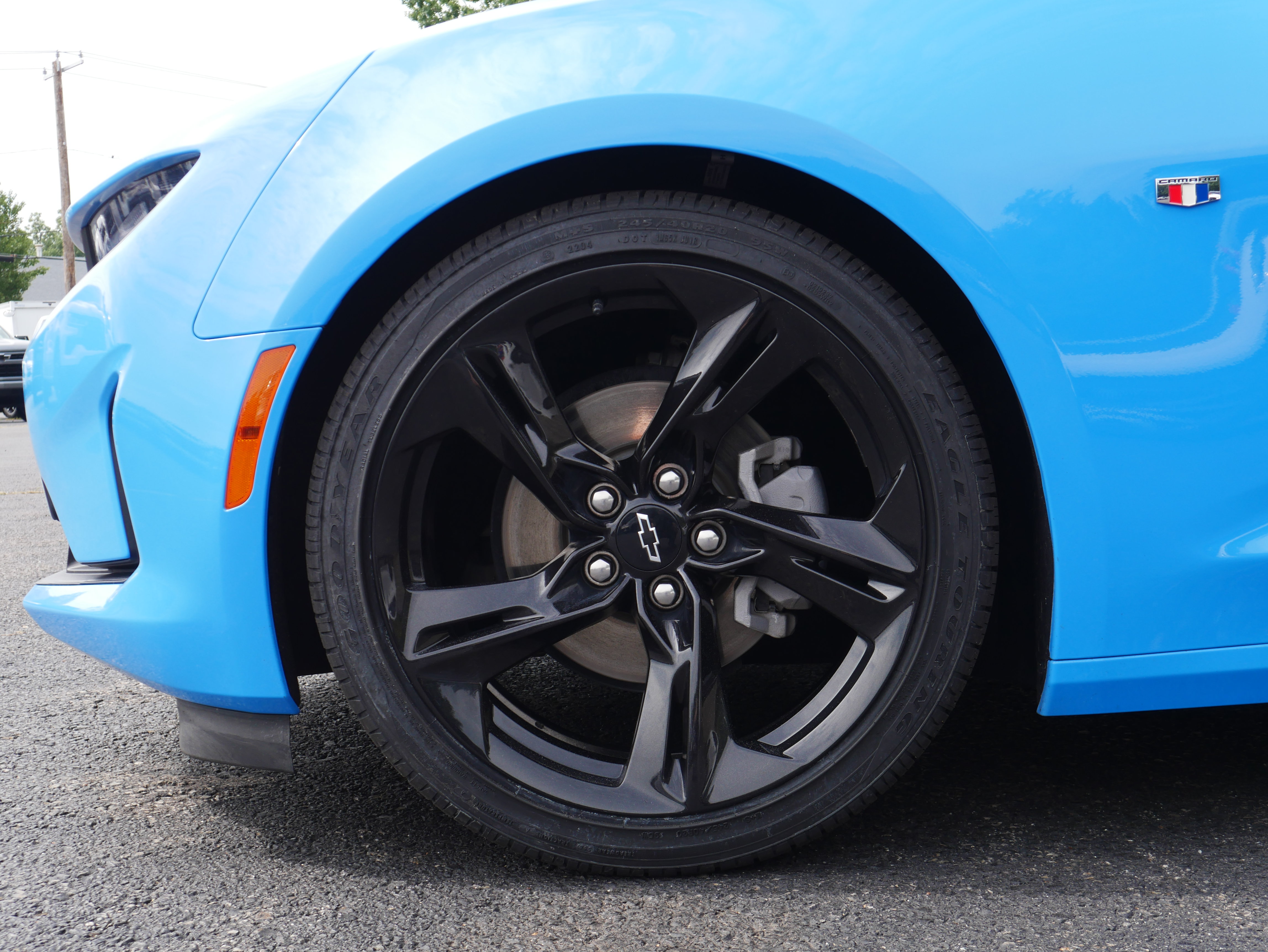 Used 2023 Chevrolet Camaro LT RWD image 12