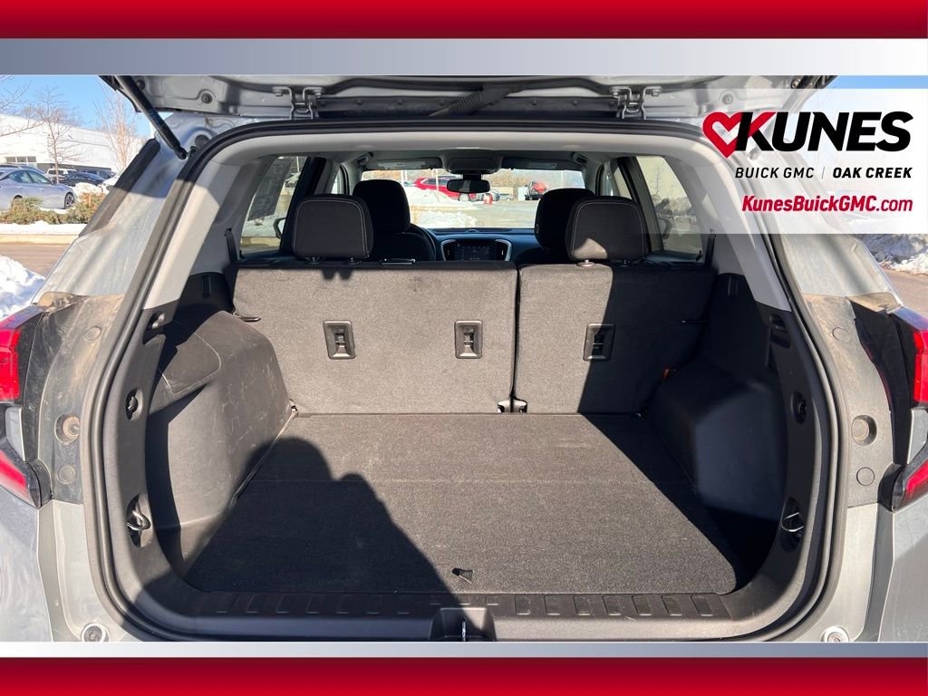 Used 2024 GMC Terrain SLE image 6