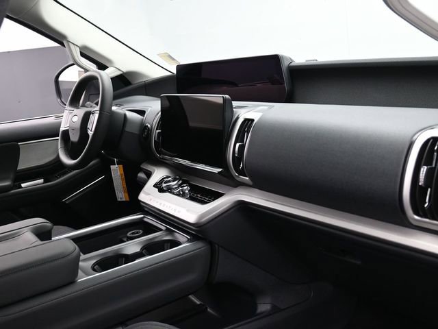 New 2026 Ford Expedition Max Active image 29