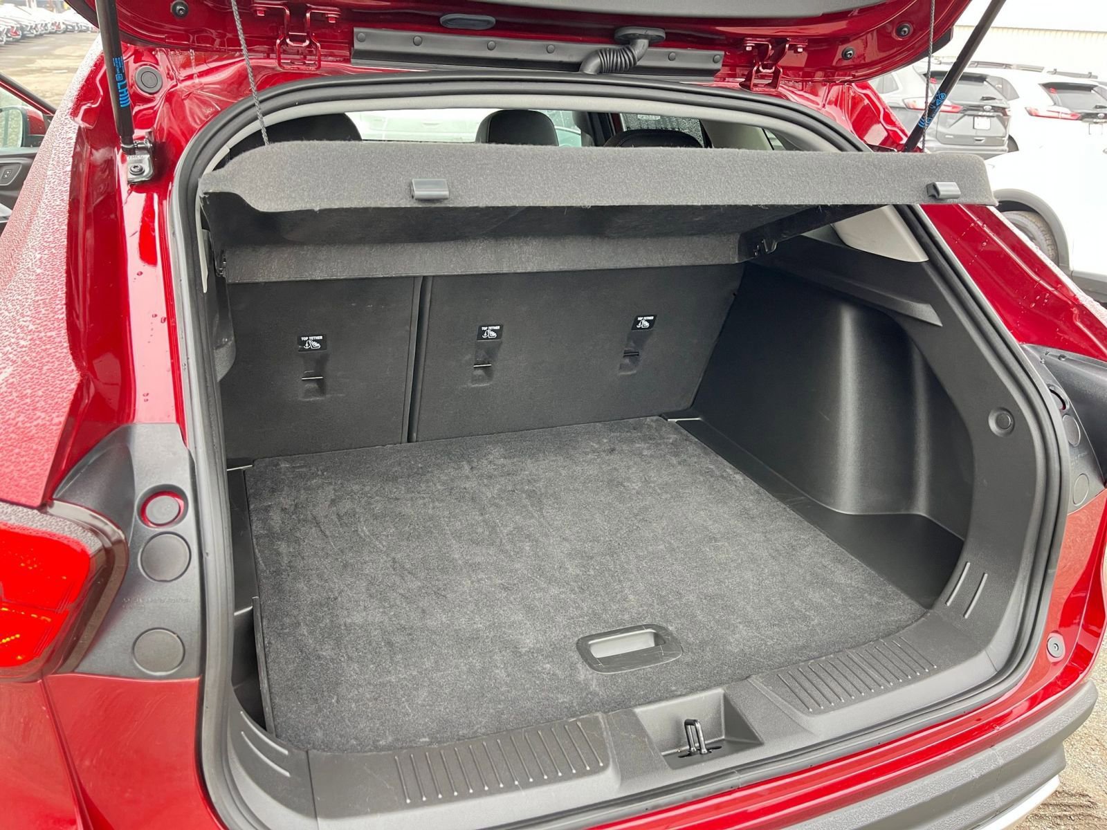 Used 2025 Chevrolet Trax LT image 29