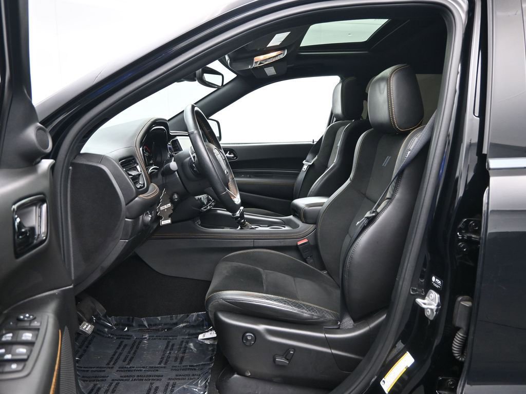 Used 2023 Dodge Durango R/T image 28